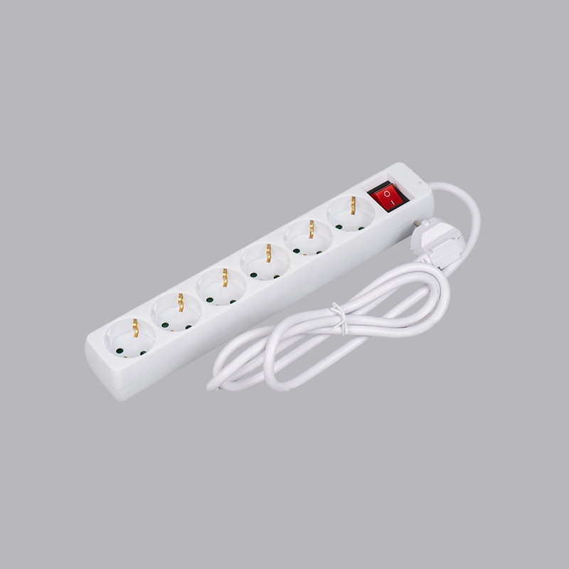 نوار برق 6 طرفه مستطیلی شکل LOB-06K آلمانی با سوئیچ چند سوکت
