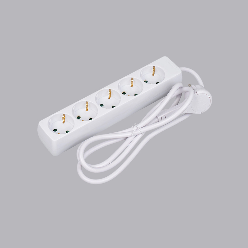 LOB-05L نوار برق 5 طرفه مستطیلی شکل آلمانی با حلقه کشش چند سوکت