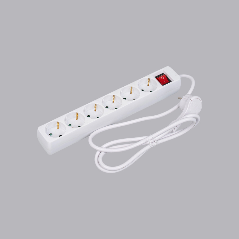 LOB-06KL نوار برق 6 طرفه مستطیلی شکل آلمانی با حلقه کشش و سوئیچ چند سوکت
