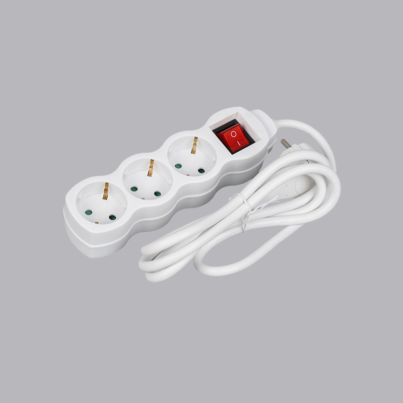 LOG-03KL نوار برق سه طرفه کدو شکل آلمانی با حلقه کشش و سوئیچ چند سوکت